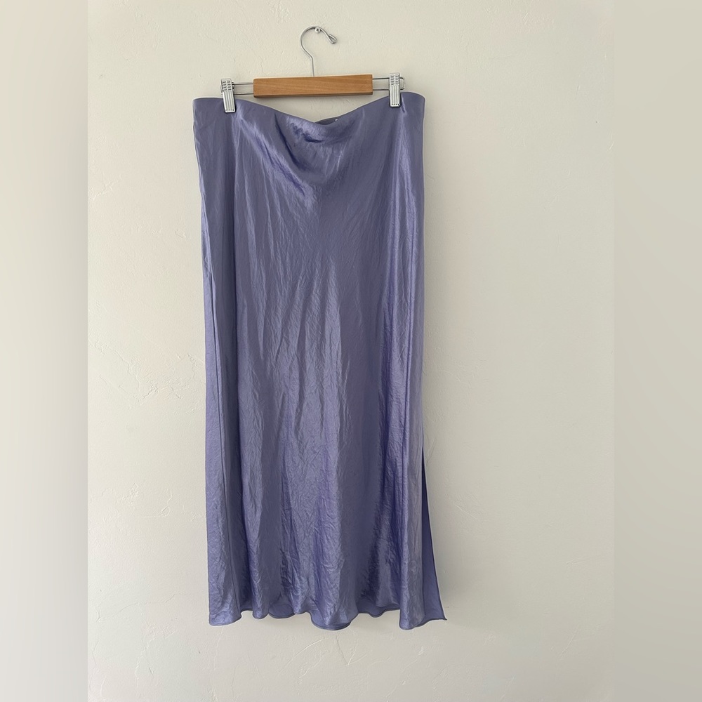 Vince lilac skirt